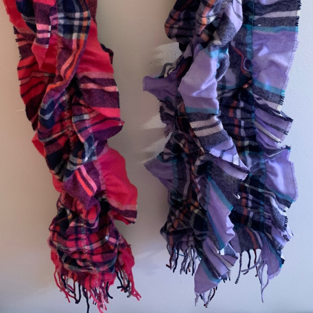 Two Plaid Ruffle Scarves - Picture 4 of 4